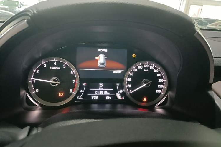 Used Honda UR-V 2023 370TURBO Four-Wheel Drive Luxury Edition Instrument Cluster