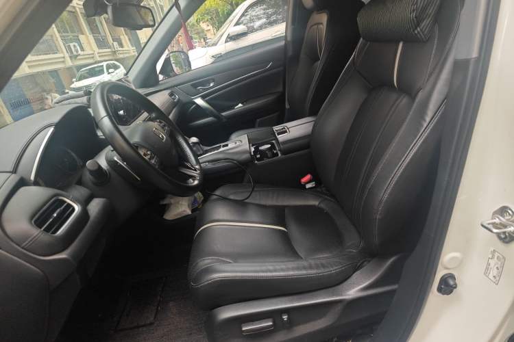 Used Honda UR-V 2023 240TURBO Two-Wheel Drive Zhijing Edition Left Front Seat