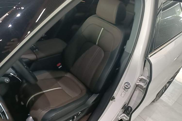 Used Honda UR-V 2023 370TURBO Four-Wheel Drive Luxury Edition Left Front Seat