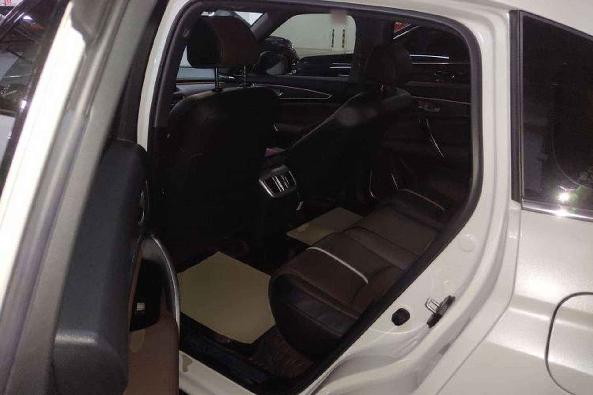 Used Honda UR-V 2023 370TURBO Four-Wheel Drive Luxury Edition Left Rear Seat