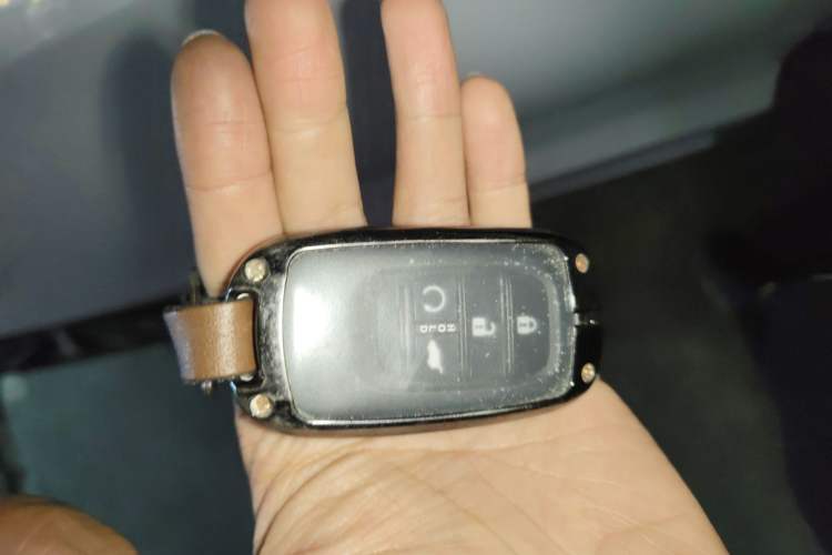 Used Honda UR-V 2023 370TURBO Four-Wheel Drive Prestige Edition Vehicle Key