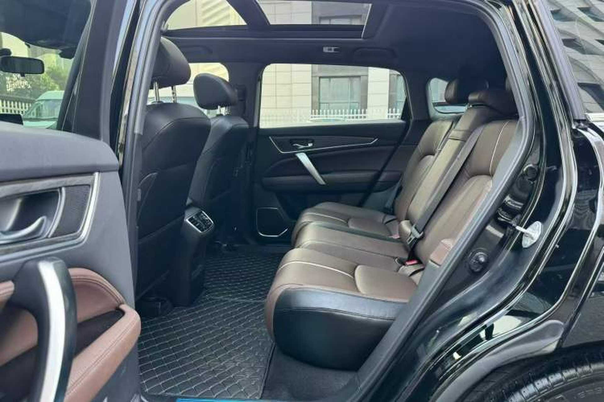 Used Honda UR-V 2024 370TURBO Two-Wheel-Drive Luxury Edition Interior 2