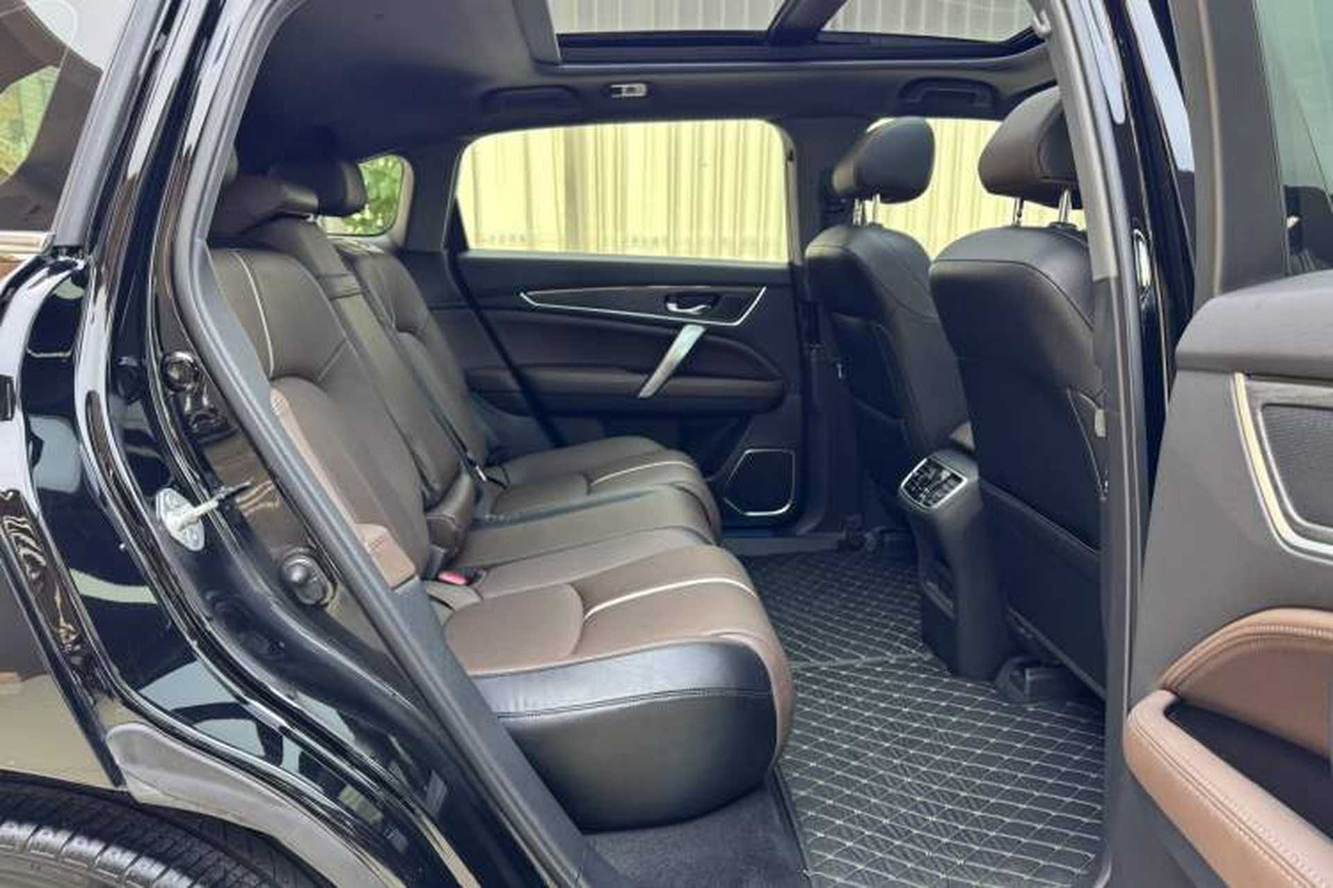 Used Honda UR-V 2024 370TURBO Two-Wheel-Drive Luxury Edition Interior 5