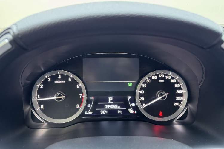 Used Honda UR-V 2024 370TURBO Two-Wheel-Drive Luxury Edition Odometer Close Up