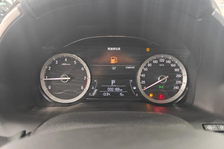 Used Honda UR-V 2024 370TURBO Two-Wheel-Drive Luxury Edition Odometer Close Up