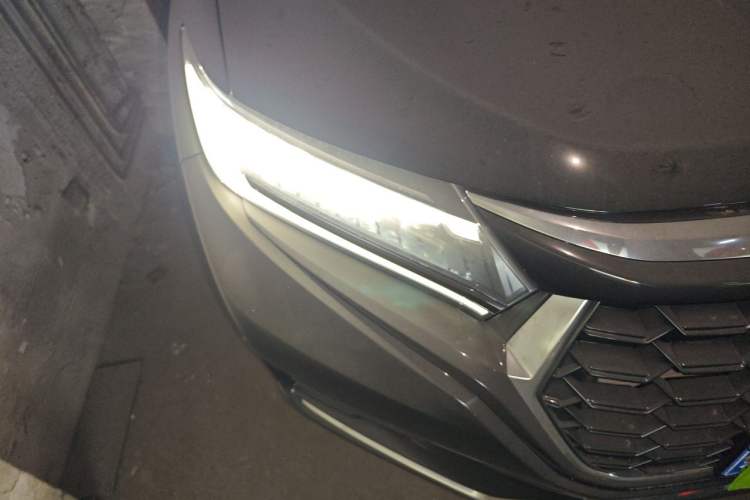 Used Honda UR-V 2024 370TURBO Two-Wheel-Drive Luxury Edition Right Front Headlight