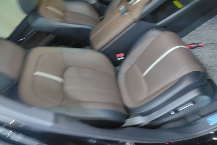 Used Honda UR-V 2024 370TURBO Two-Wheel-Drive Luxury Edition Right Front Seat