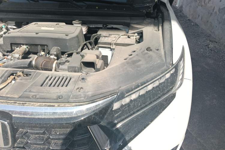 Used Honda UR-V 2024 240TURBO Two-Wheel-Drive Zhijing Edition Engine Bay Left