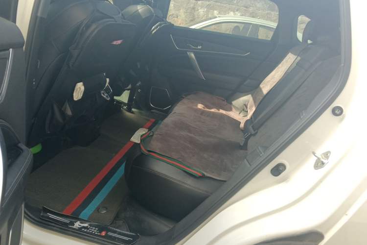 Used Honda UR-V 2024 240TURBO Two-Wheel-Drive Zhijing Edition Left Rear Seat