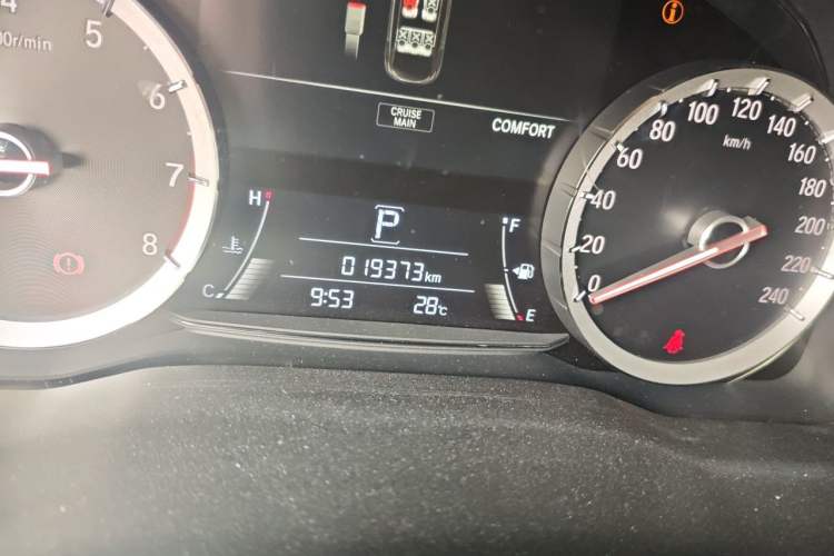 Used Honda UR-V 2024 370TURBO Two-Wheel-Drive Luxury Edition Odometer Close Up