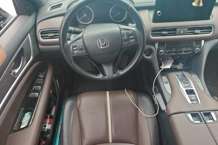 Used Honda UR-V 2024 370TURBO Two-Wheel-Drive Luxury Edition Steering Wheel