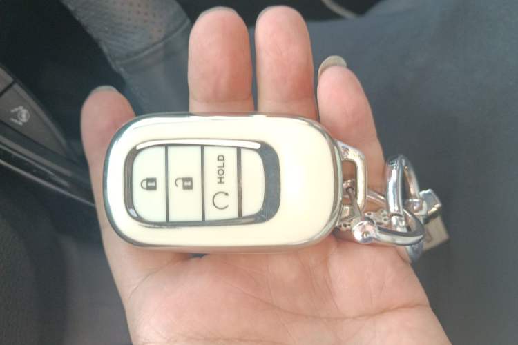 Used Honda UR-V 2024 240TURBO Two-Wheel-Drive Zhijing Edition Vehicle Key
