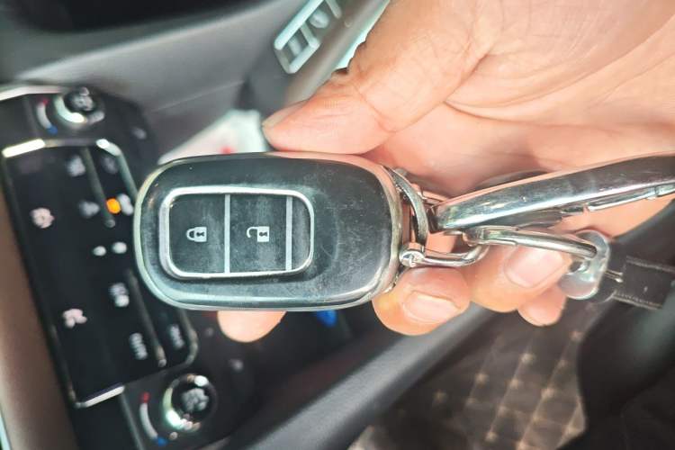 Used Honda UR-V 2024 370TURBO Two-Wheel-Drive Luxury Edition Vehicle Key