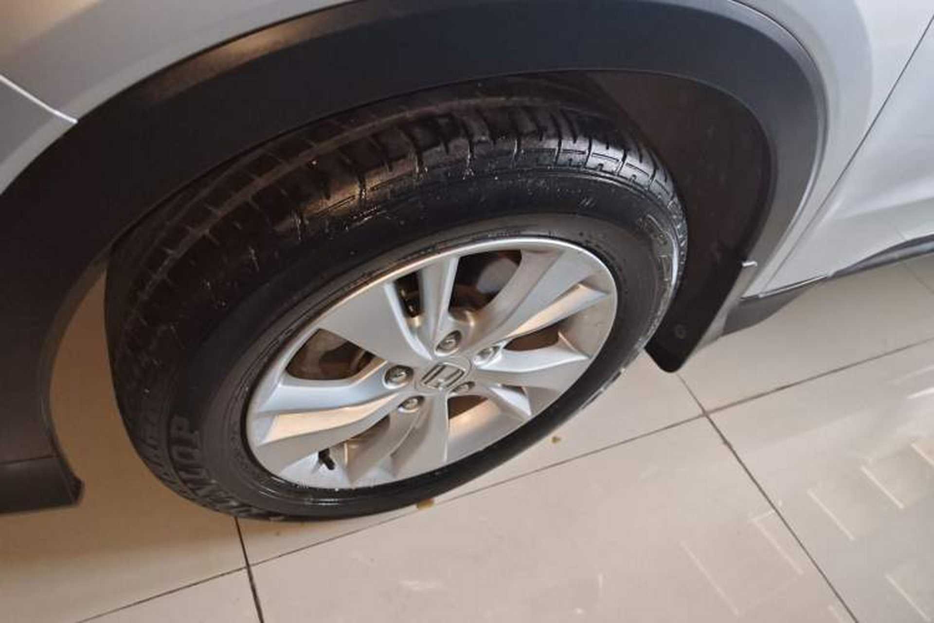 Used Honda Vezel 2015 1.8L CVT 2WD Elite Model Left Front Wheel Hub