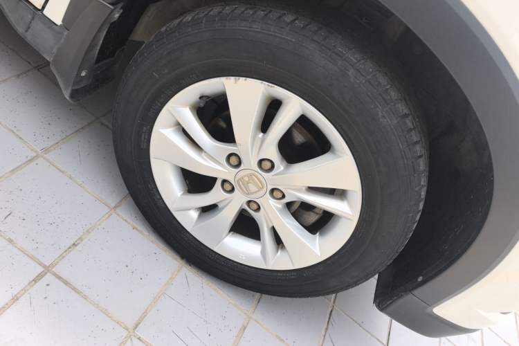 Used Honda Vezel 2015 1.5L manual two-wheel drive Comfort trim level Left Front Wheel Hub
