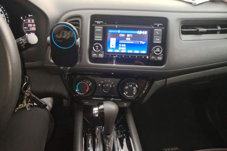 Used Honda Vezel 2015 1.8L CVT 2WD Elite Model Audio And AC Panel