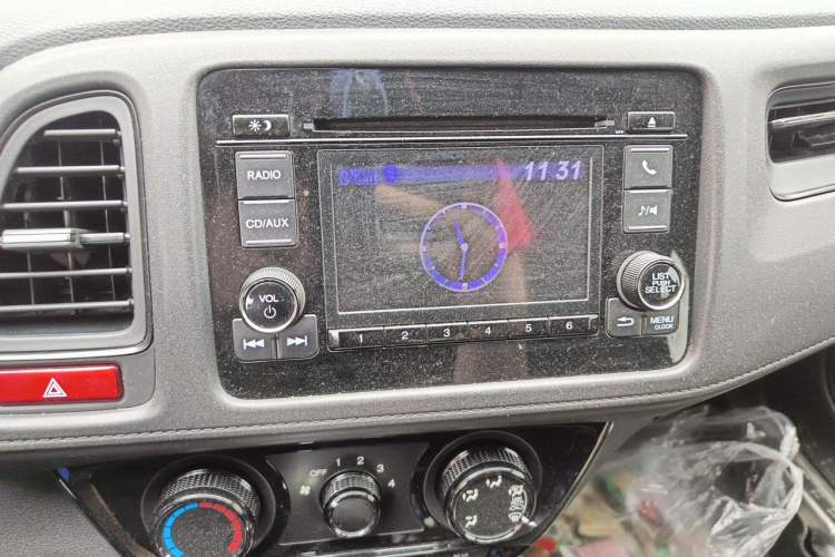 Used Honda Vezel 2015 1.8L CVT 2WD Elite Model Audio And AC Panel