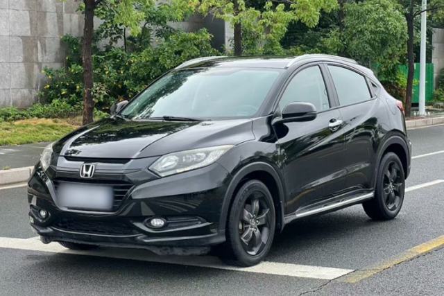Used Honda Vezel 2015 1.8L CVT 2WD Luxury Model