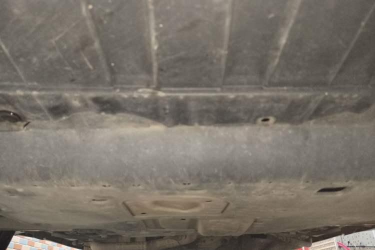 Used Honda Vezel 2015 1.8L CVT 2WD Luxury Model Chassis Front
