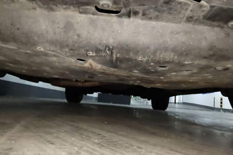 Used Honda Vezel 2015 1.5L CVT two-wheel drive Comfort trim Chassis Front