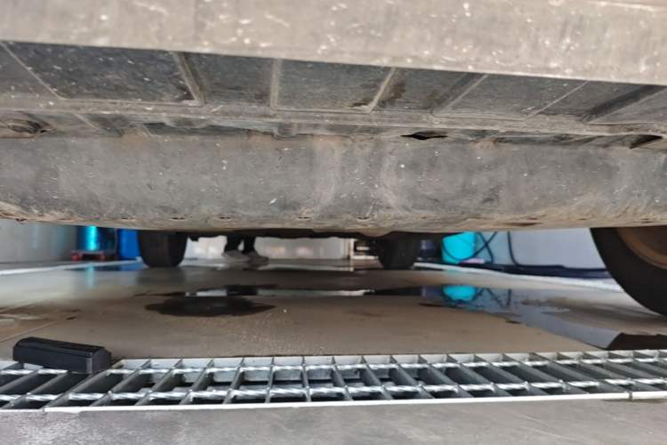 Used Honda Vezel 2015 1.8L CVT 2WD Elite Model Chassis Front