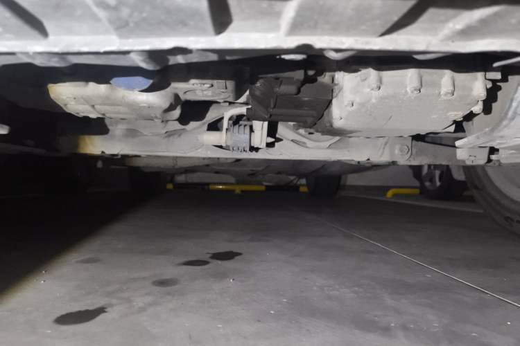 Used Honda Vezel 2015 1.5L CVT two-wheel drive Comfort trim Chassis Front