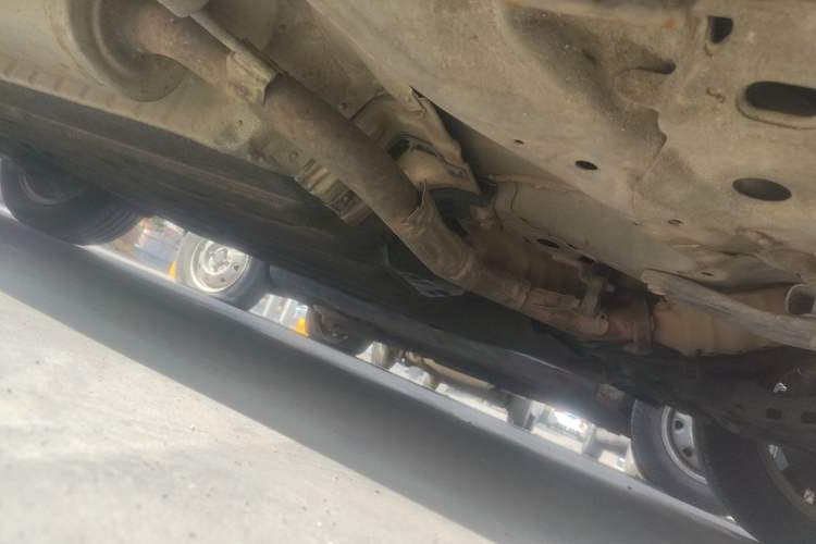 Used Honda Vezel 2015 1.5L CVT two-wheel drive Comfort trim Chassis Front Right