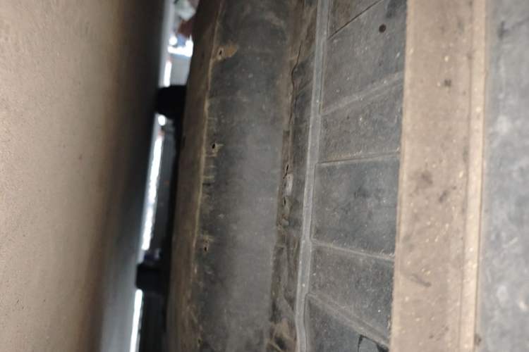 Used Honda Vezel 2015 1.5L CVT two-wheel drive Comfort trim Chassis Front