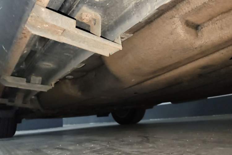 Used Honda Vezel 2015 1.5L CVT two-wheel drive Comfort trim Chassis Rear Left