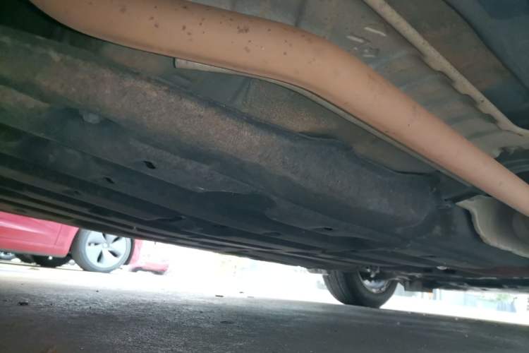 Used Honda Vezel 2015 1.5L CVT two-wheel drive Comfort trim Chassis Rear Right