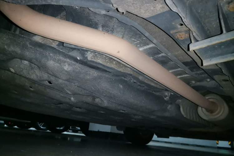 Used Honda Vezel 2015 1.5L CVT two-wheel drive Comfort trim Chassis Rear Right