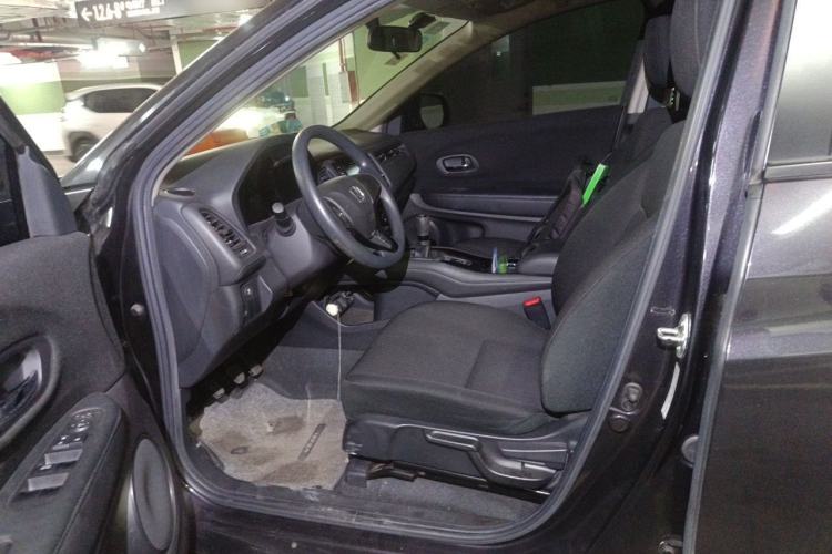 Used Honda Vezel 2015 1.5L manual two-wheel drive Comfort trim level Driver Seat