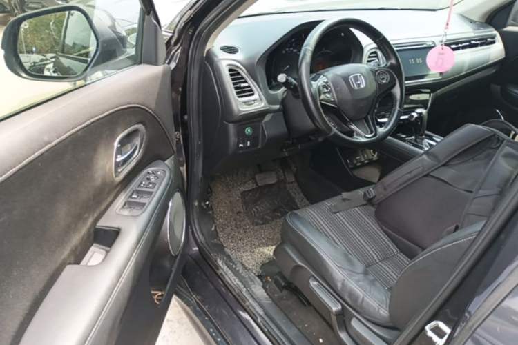 Used Honda Vezel 2015 1.8L CVT 2WD Luxury Model Driver Seat