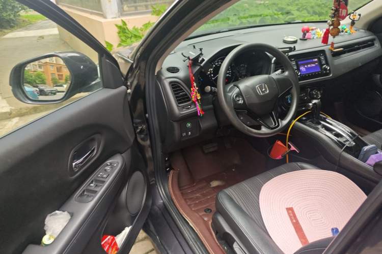 Used Honda Vezel 2015 1.8L CVT 2WD Elite Model Driver Seat