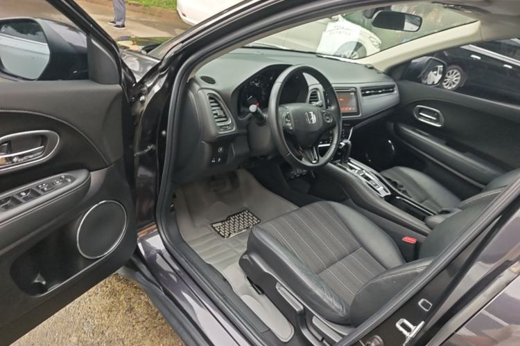 Used Honda Vezel 2015 1.8L CVT 2WD Luxury Model Driver Seat