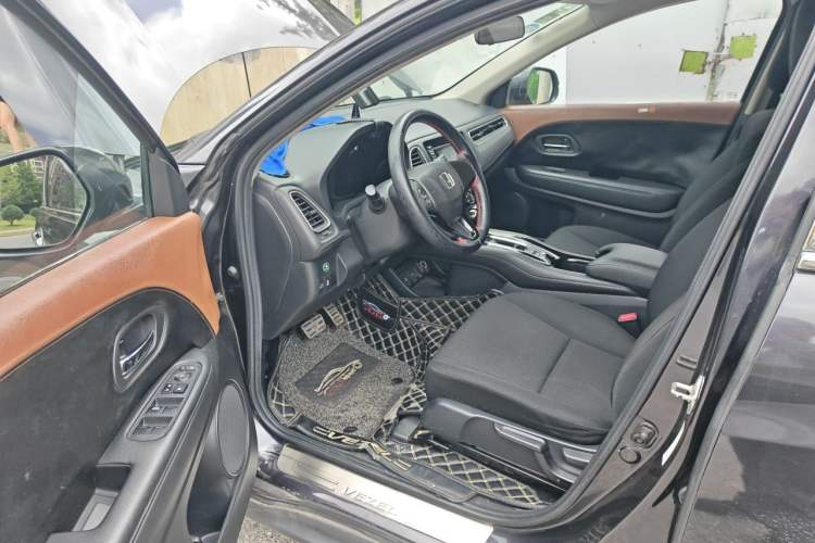 Used Honda Vezel 2015 1.5L CVT two-wheel drive Comfort trim Driver Seat