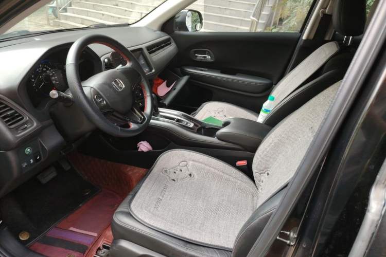 Used Honda Vezel 2015 1.8L CVT 2WD Elite Model Driver Seat