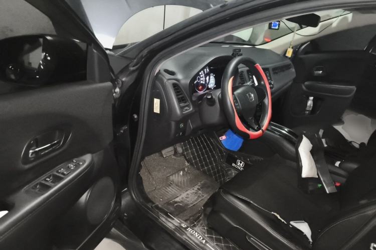 Used Honda Vezel 2015 1.8L CVT 2WD Elite Model Driver Seat