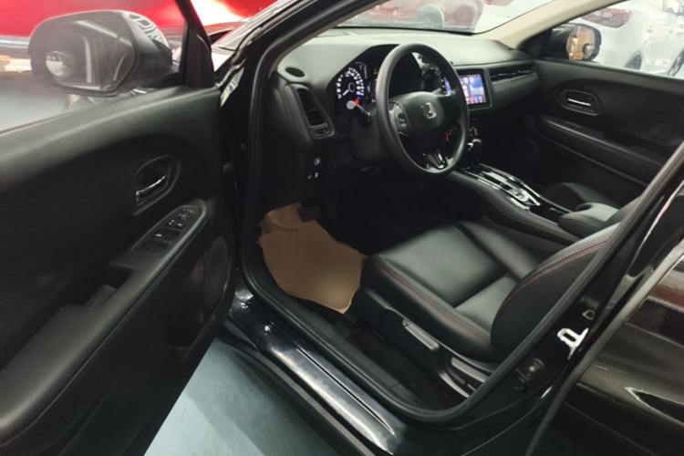 Used Honda Vezel 2015 1.5L CVT two-wheel drive Comfort trim Driver Seat