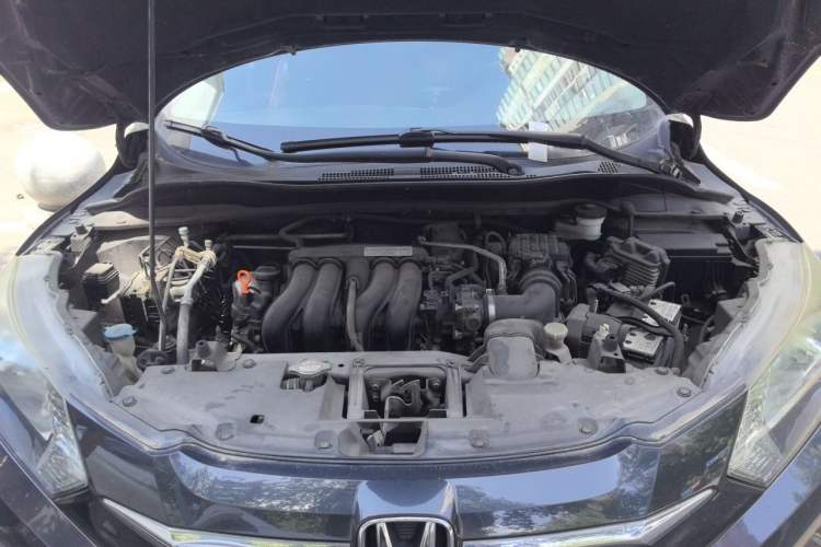 Used Honda Vezel 2015 1.5L CVT two-wheel drive Comfort trim Engine Bay
