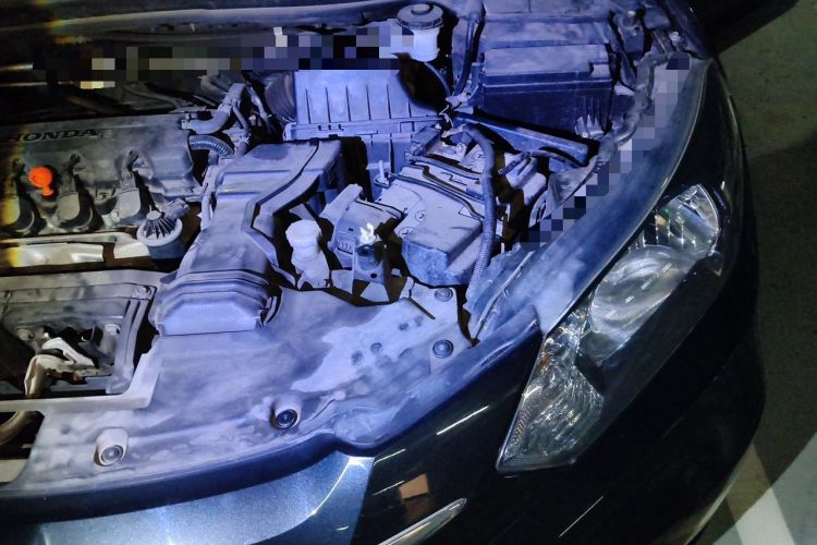 Used Honda Vezel 2015 1.8L CVT 2WD Elite Model Engine Bay Left