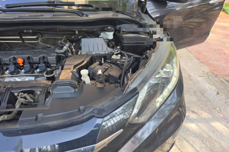 Used Honda Vezel 2015 1.8L CVT 2WD Luxury Model Engine Bay Left