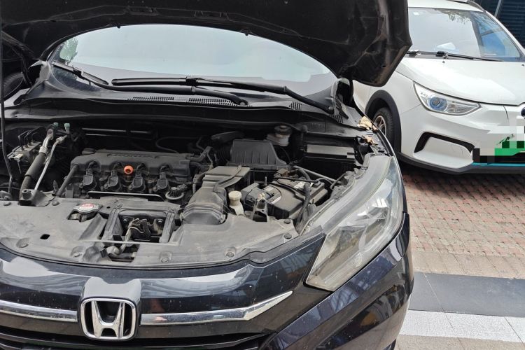 Used Honda Vezel 2015 1.8L CVT 2WD Luxury Model Engine Bay Left