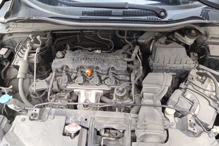 Used Honda Vezel 2015 1.8L CVT 2WD Elite Model Engine Bay