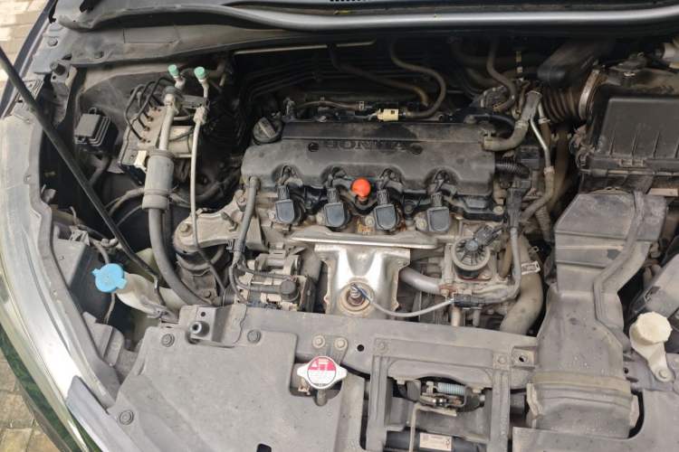 Used Honda Vezel 2015 1.8L CVT 2WD Elite Model Engine Bay Right