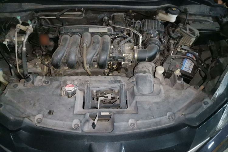 Used Honda Vezel 2015 1.5L CVT two-wheel drive Comfort trim Engine Bay