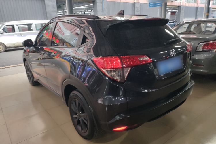 Used Honda Vezel 2015 1.5L CVT two-wheel drive Comfort trim Exterior 2