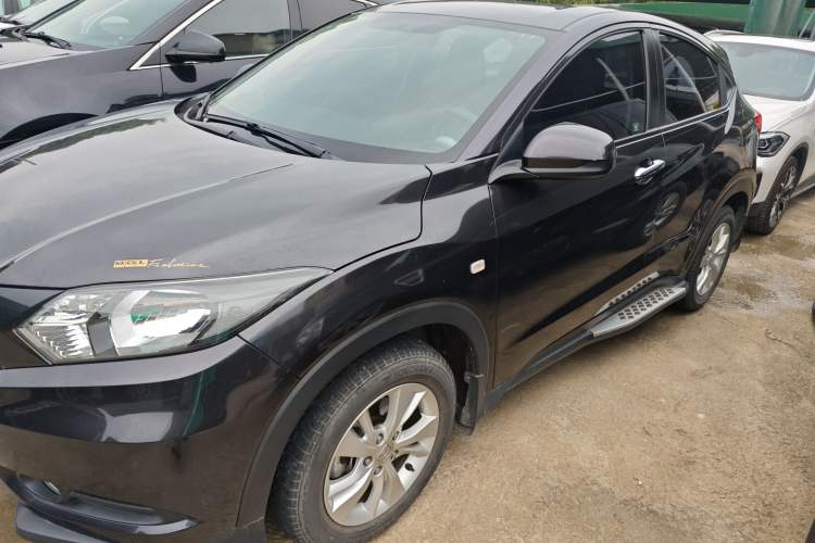 Used Honda Vezel 2015 1.5L CVT two-wheel drive Comfort trim Exterior 2