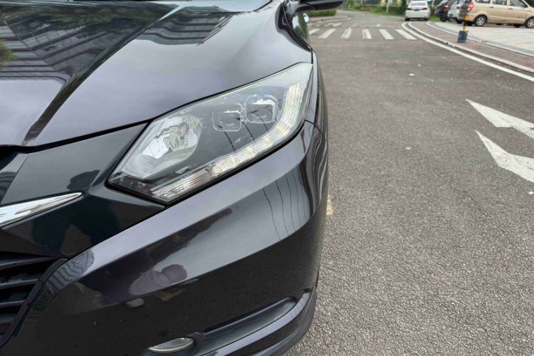 Used Honda Vezel 2015 1.8L CVT 2WD Luxury Model Exterior 2