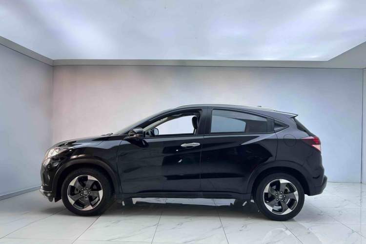 Used Honda Vezel 2015 1.8L CVT 2WD Luxury Model Exterior 3